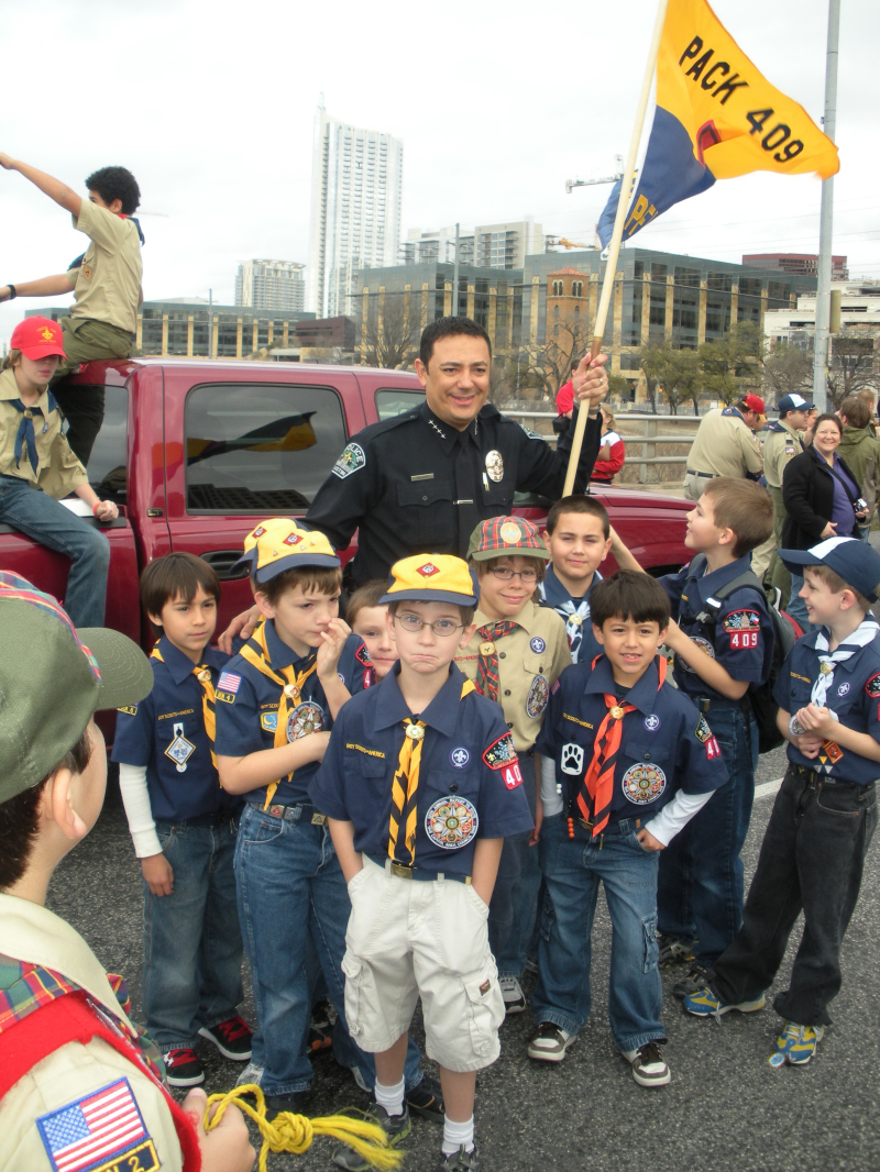 2010-Pack409-Blue-n-Gold - 004.jpg
